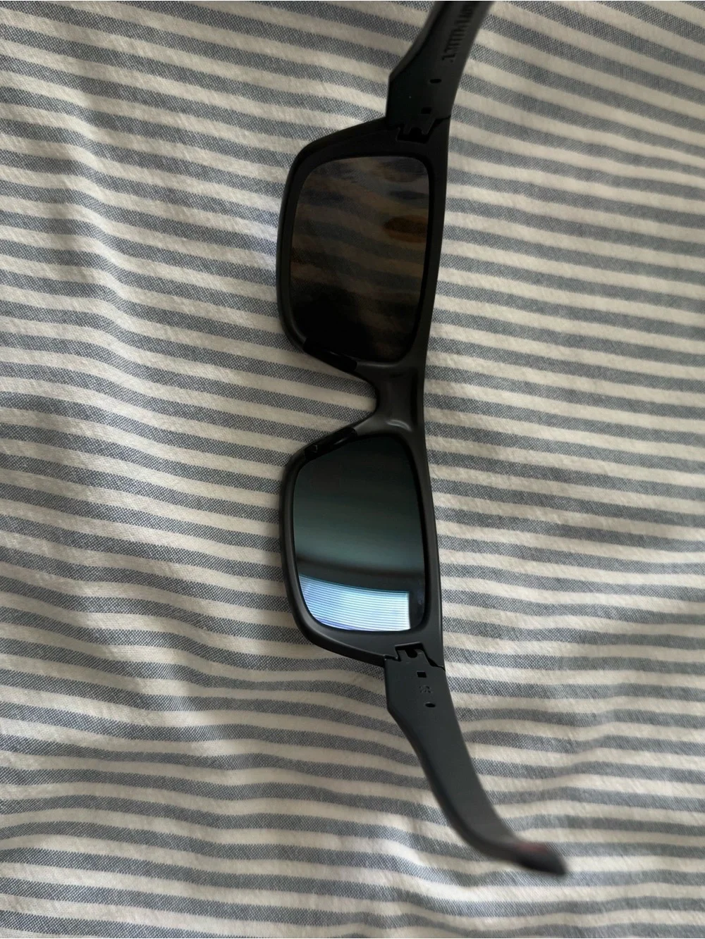 Oakley Men’s Sunglasses Matte Dark Gray Frame with Prizm Sapphire Polar Lenses